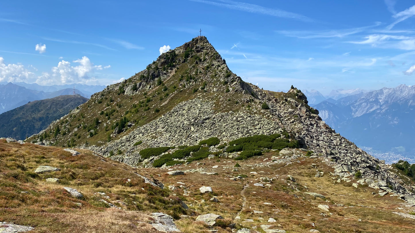 Beginner Trailrunning Tour Innsbruck with our Certified Guides Nicky & Stefan